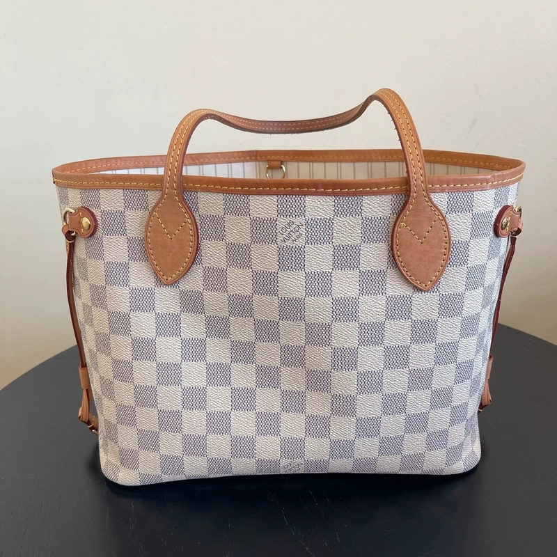 LOUIS VUITTON Neverfull PM Damier Azur LUXE DE SECONDE MAIN AUTHENTIQUE. SAC DE LUXE LV