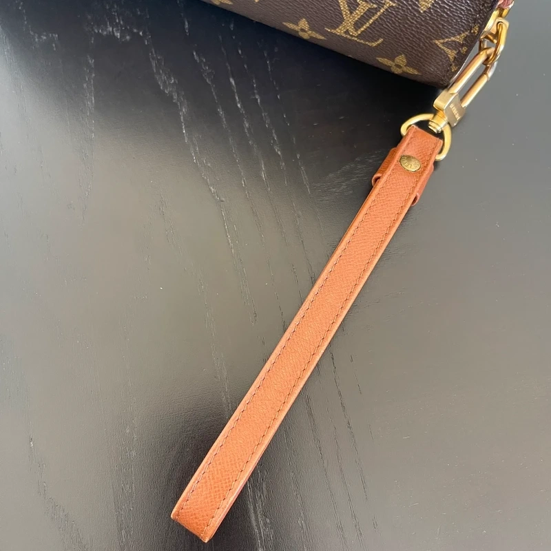 LOUIS VUITTON pochette Orsay monogram vintage SAC DE LUXE DE SECONDE MAIN AUTHENTIQUE. CERTIFICAT ENTRUPY