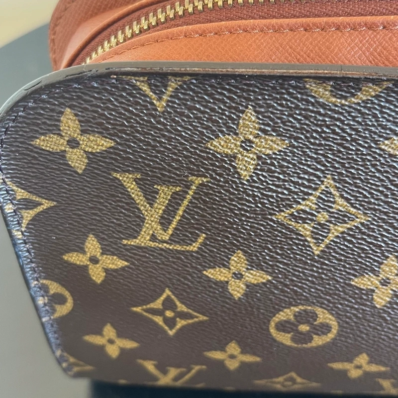 LOUIS VUITTON pochette Orsay monogram vintage SAC DE LUXE DE SECONDE MAIN AUTHENTIQUE. CERTIFICAT ENTRUPY