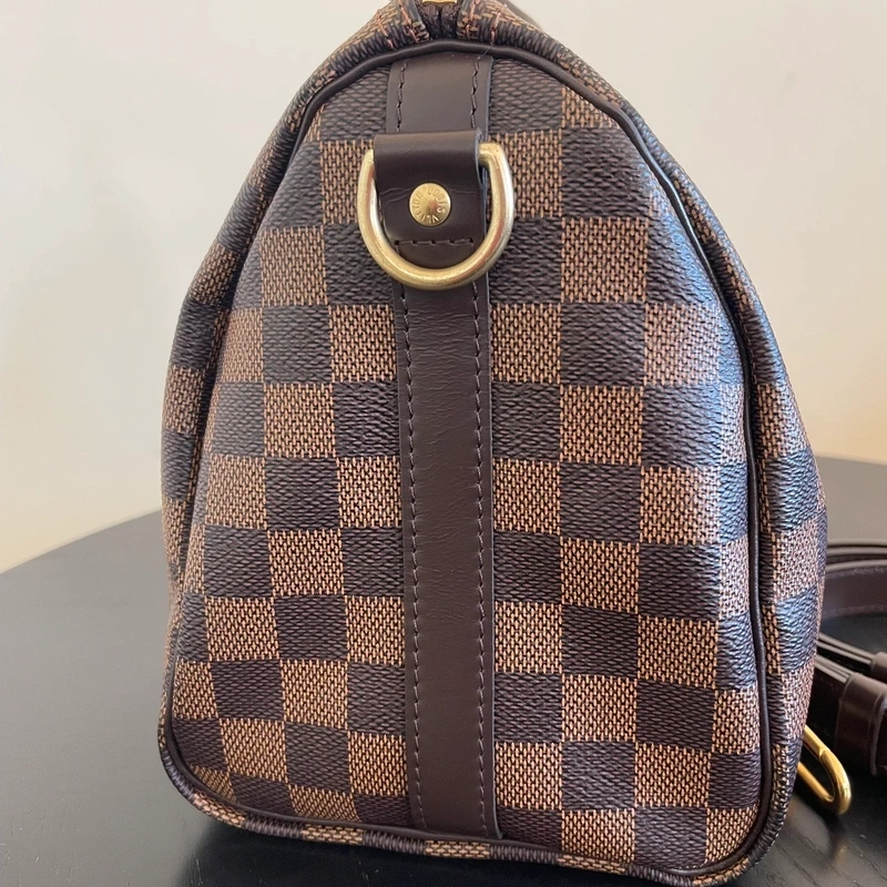 Louis Vuitton speedy 25 bandoulière damier ébène LUXE DE SECONDE MAIN AUTHENTIQUE. SAC DE LUXE LV ENTRUPY CERTIFICATE