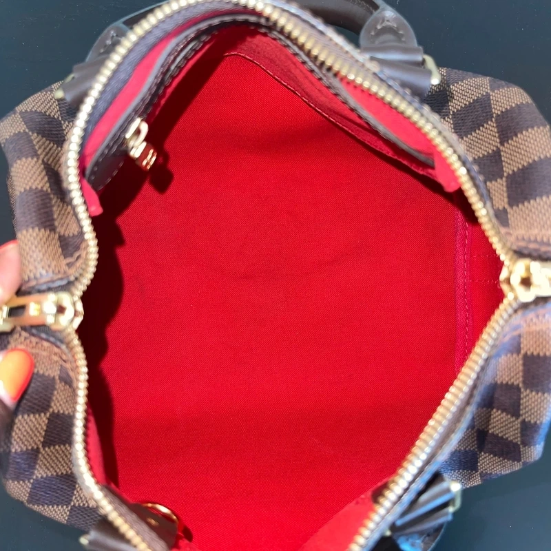 Louis Vuitton speedy 25 bandoulière damier ébène LUXE DE SECONDE MAIN AUTHENTIQUE. SAC DE LUXE LV ENTRUPY CERTIFICATE