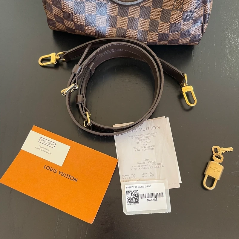 Louis Vuitton speedy 25 bandoulière damier ébène LUXE DE SECONDE MAIN AUTHENTIQUE. SAC DE LUXE LV ENTRUPY CERTIFICATE