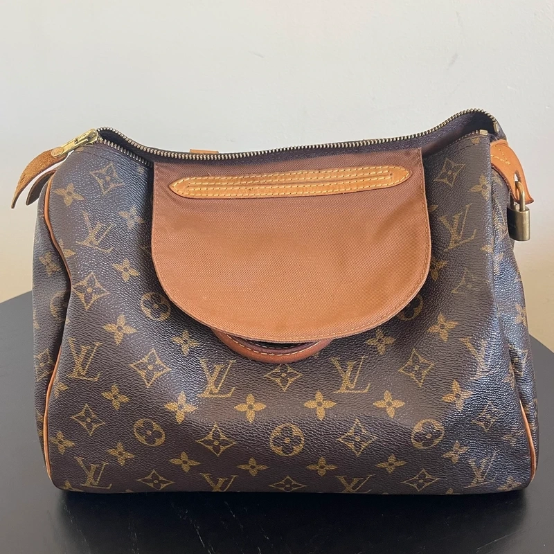 LOUIS VUITTON speedy 30 monogram SAC DE LUXE DE SECONDE MAIN AUTHENTIQUE. CERTIFICAT ENTRUPY