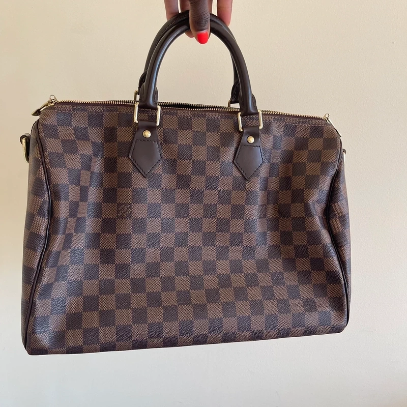 LOUIS VUITTON speedy 35 bandoulière damier ébène LUXE DE SECONDE MAIN AUTHENTIQUE. SAC DE LUXE LV