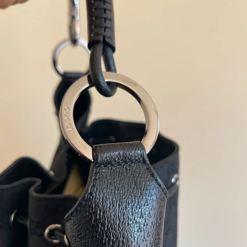 GUCCI sac hobo GG en toile guccissima et cuir noir SAC DE LUXE LV. LUXE DE SECONDE MAIN AUTHENTIQUE. ENTRUPY CERTIFICATE