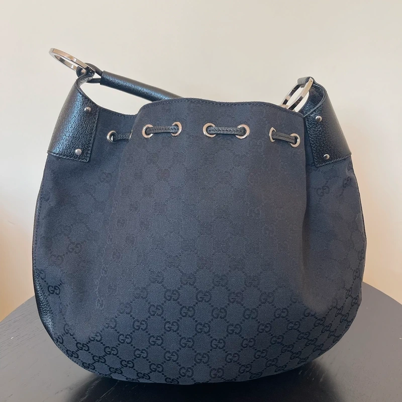 GUCCI sac hobo GG en toile guccissima et cuir noir SAC DE LUXE LV. LUXE DE SECONDE MAIN AUTHENTIQUE. ENTRUPY CERTIFICATE