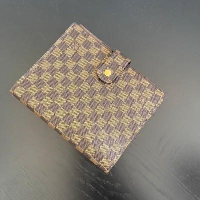 LOUIS VUITTON couverture pour agenda GM damier ébène SAC DE LUXE LV. LUXE DE SECONDE MAIN AUTHENTIQUE. ENTRUPY CERTIFICATE