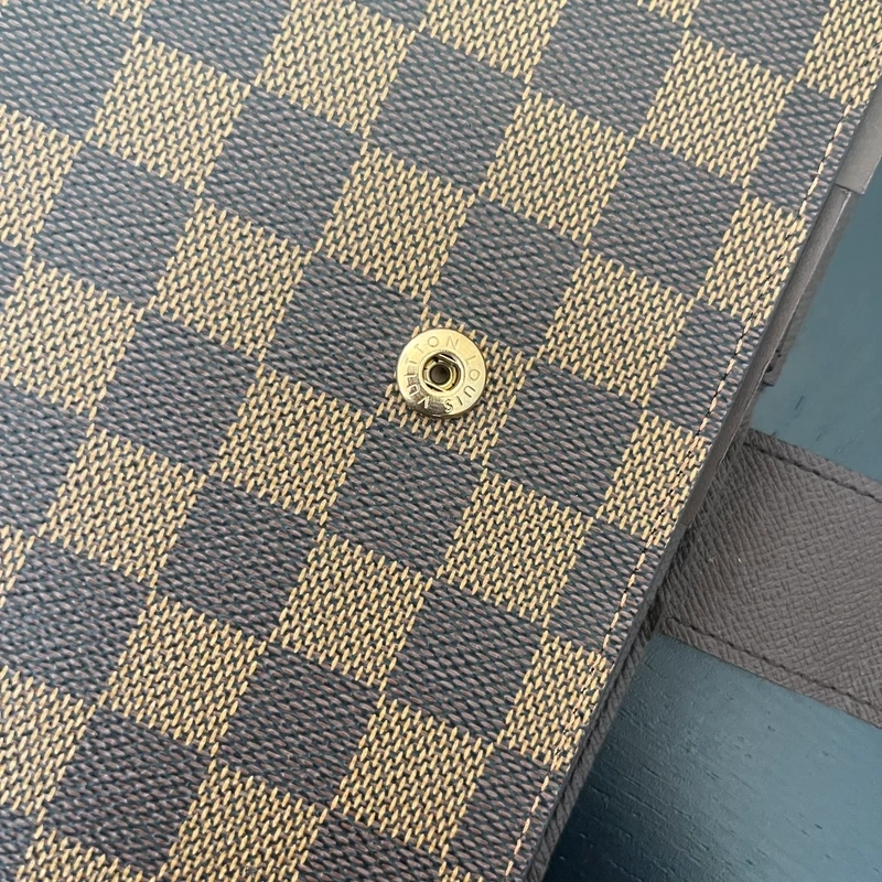 LOUIS VUITTON couverture pour agenda GM damier ébène SAC DE LUXE LV. LUXE DE SECONDE MAIN AUTHENTIQUE. ENTRUPY CERTIFICATE