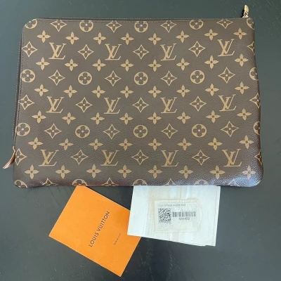 LOUIS VUITTON étui voyage GM monogram SAC DE LUXE LV. LUXE DE SECONDE MAIN AUTHENTIQUE. ENTRUPY CERTIFICATE