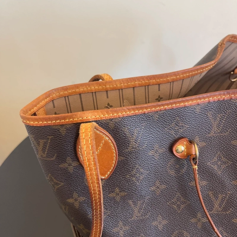 Louis Vuitton neverfull MM monogram SAC DE LUXE LV. LUXE DE SECONDE MAIN AUTHENTIQUE. ENTRUPY CERTIFICATE