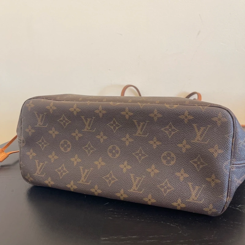Louis Vuitton neverfull MM monogram SAC DE LUXE LV. LUXE DE SECONDE MAIN AUTHENTIQUE. ENTRUPY CERTIFICATE