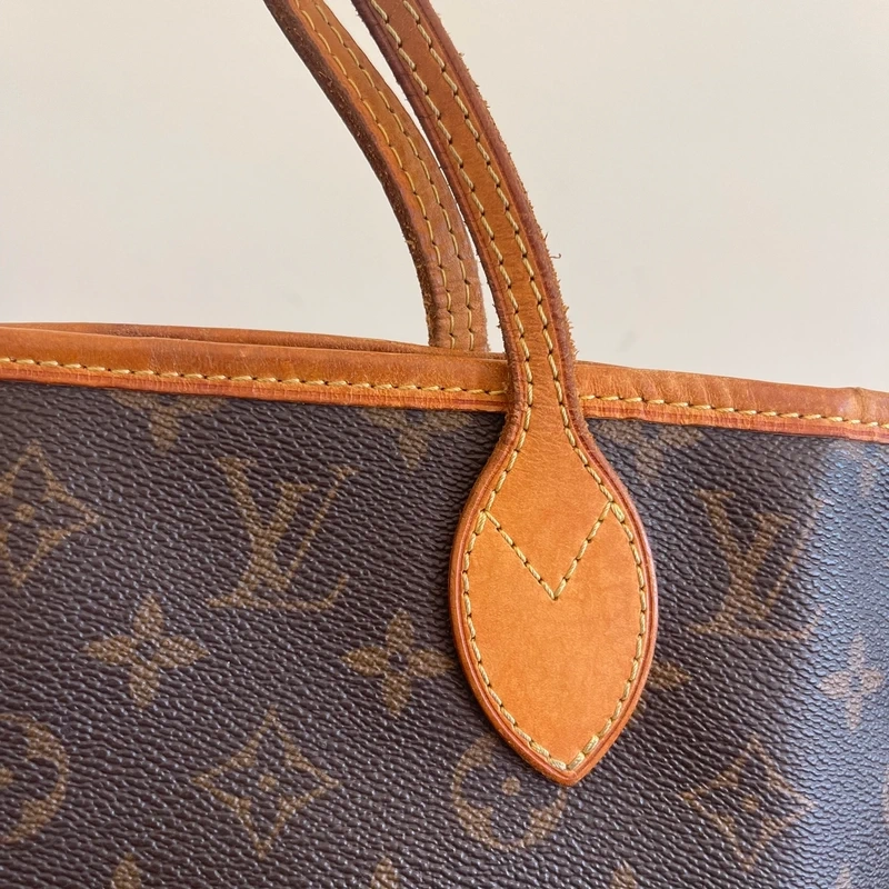 Louis Vuitton neverfull MM monogram SAC DE LUXE LV. LUXE DE SECONDE MAIN AUTHENTIQUE. ENTRUPY CERTIFICATE