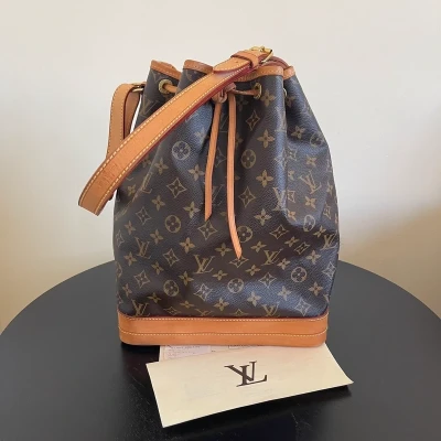 LOUIS VUITTON Noé monogram SAC DE LUXE LV. LUXE DE SECONDE MAIN AUTHENTIQUE. ENTRUPY CERTIFICATE
