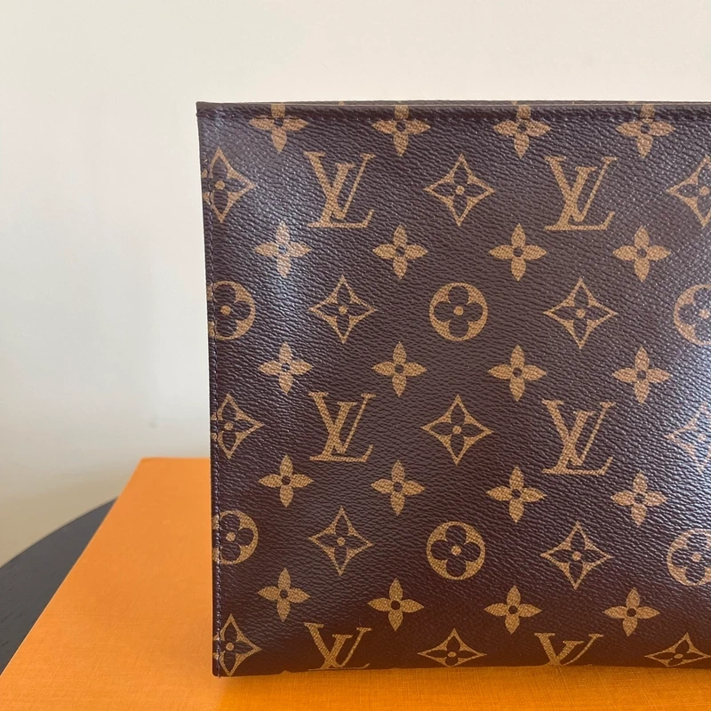 LOUIS VUITTON poche toilette 26 SAC DE LUXE LV ENTRUPY CERTIFICATE