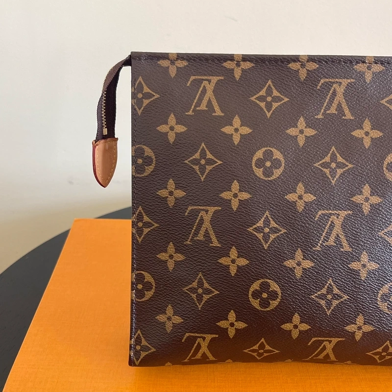 LOUIS VUITTON poche toilette 26 SAC DE LUXE LV ENTRUPY CERTIFICATE