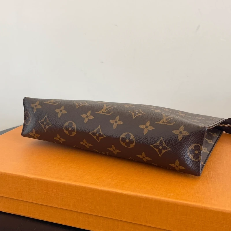 LOUIS VUITTON poche toilette 26 SAC DE LUXE LV ENTRUPY CERTIFICATE