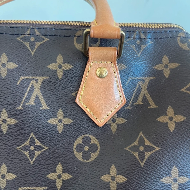 LOUIS VUITTON speedy 25 bandoulière monogram SAC DE LUXE LV. LUXE DE SECONDE MAIN AUTHENTIQUE. ENTRUPY CERTIFICATE