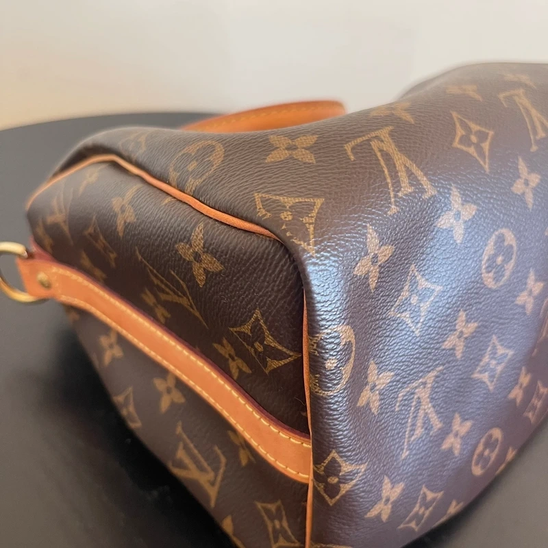 LOUIS VUITTON speedy 25 bandoulière monogram SAC DE LUXE LV. LUXE DE SECONDE MAIN AUTHENTIQUE. ENTRUPY CERTIFICATE