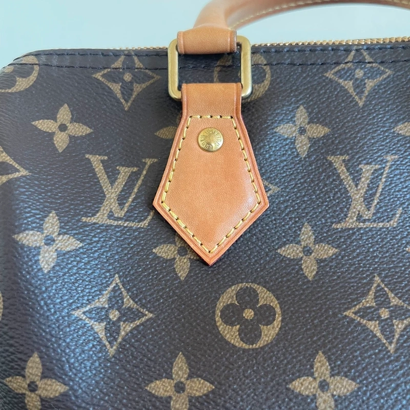 LOUIS VUITTON speedy 25 bandoulière monogram SAC DE LUXE LV. LUXE DE SECONDE MAIN AUTHENTIQUE. ENTRUPY CERTIFICATE