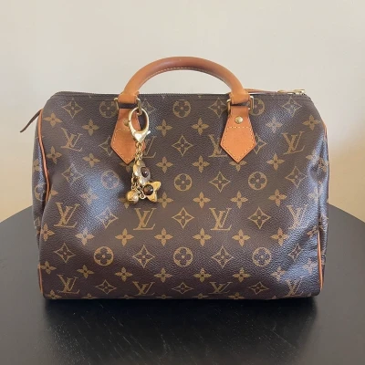 LOUIS VUITTON speedy 30 monogram SAC DE LUXE LV. LUXE DE SECONDE MAIN AUTHENTIQUE. ENTRUPY CERTIFICATE