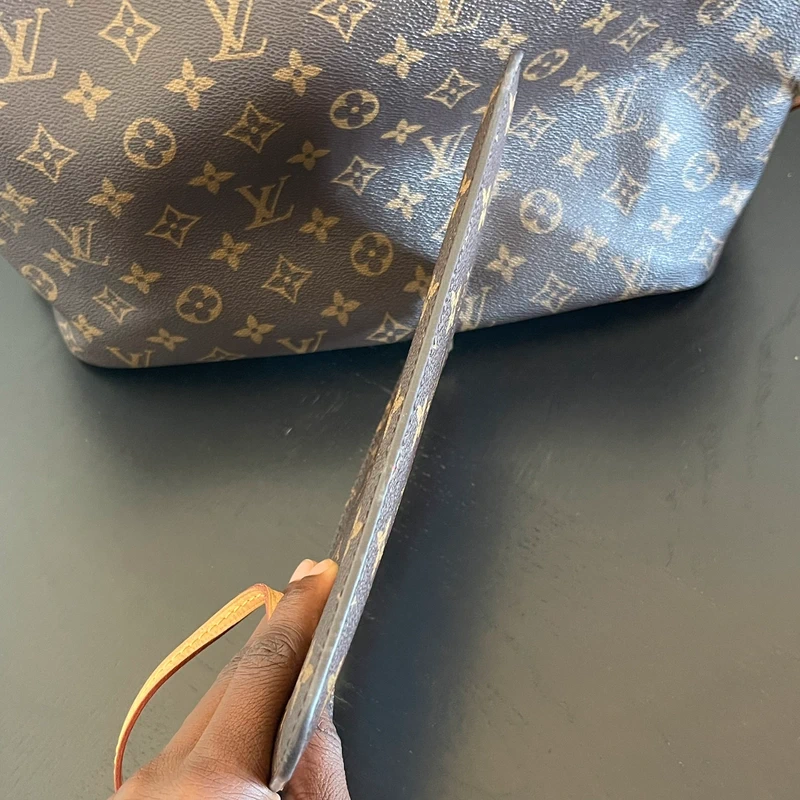 Louis Vuitton neverfull MM pivoine SAC DE LUXE DE SECONDE MAIN AUTHENTIQUE. PETITE MAROQUINERIE DE LUXE. ENTRUPY CERTIFICATE