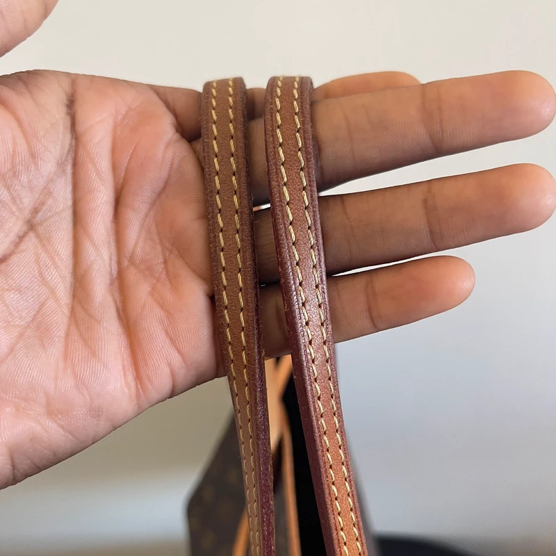 Louis Vuitton neverfull MM vintage SAC DE LUXE DE SECONDE MAIN AUTHENTIQUE. PETITE MAROQUINERIE DE LUXE. ENTRUPY CERTIFICATE