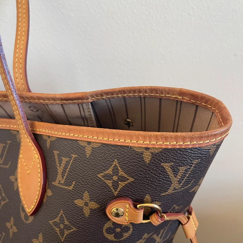 Louis Vuitton neverfull MM vintage SAC DE LUXE DE SECONDE MAIN AUTHENTIQUE. PETITE MAROQUINERIE DE LUXE. ENTRUPY CERTIFICATE