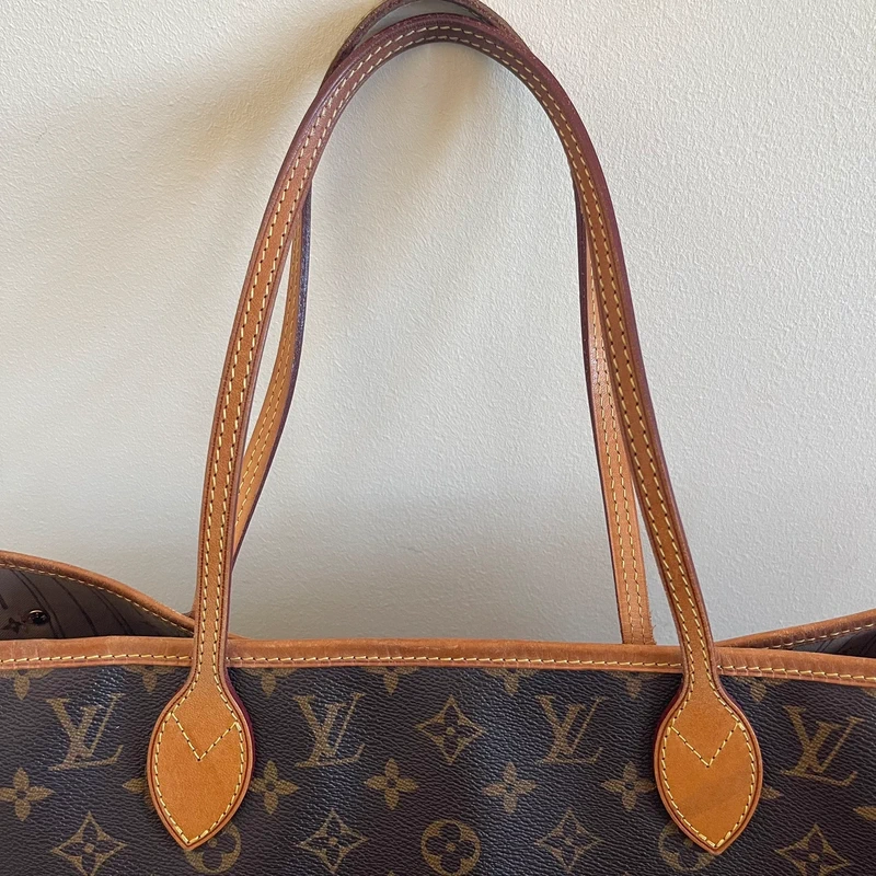Louis Vuitton neverfull MM vintage SAC DE LUXE DE SECONDE MAIN AUTHENTIQUE. PETITE MAROQUINERIE DE LUXE. ENTRUPY CERTIFICATE