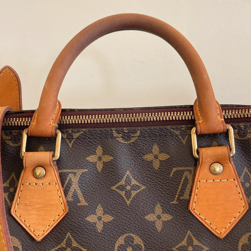 Louis Vuitton speedy 35 monogram bandoulière SAC DE LUXE DE SECONDE MAIN AUTHENTIQUE. PETITE MAROQUINERIE DE LUXE. ENTRUPY CERTIFICATE