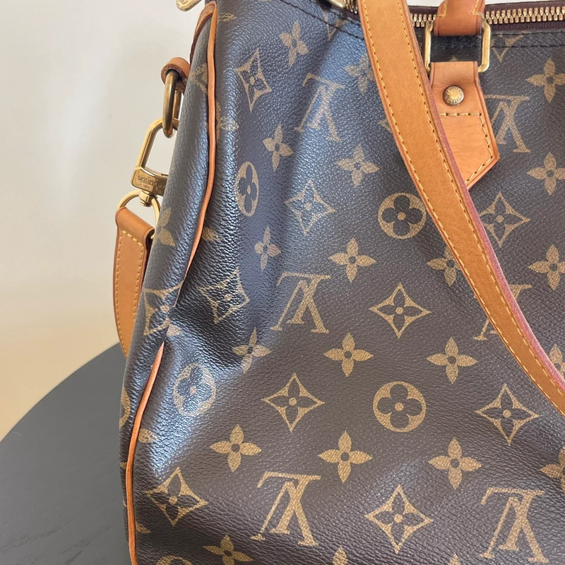 Louis Vuitton speedy 35 monogram bandoulière SAC DE LUXE DE SECONDE MAIN AUTHENTIQUE. PETITE MAROQUINERIE DE LUXE. ENTRUPY CERTIFICATE
