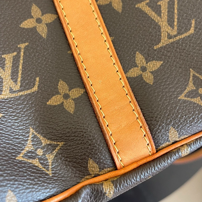 Louis Vuitton speedy 35 monogram bandoulière SAC DE LUXE DE SECONDE MAIN AUTHENTIQUE. PETITE MAROQUINERIE DE LUXE. ENTRUPY CERTIFICATE