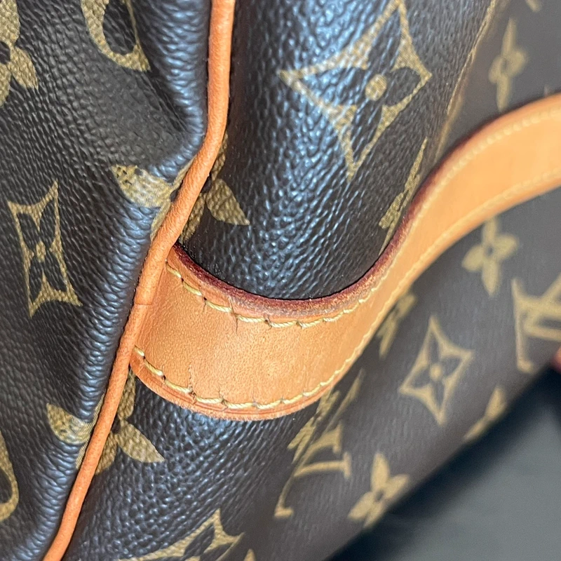 Louis Vuitton speedy 35 monogram bandoulière SAC DE LUXE DE SECONDE MAIN AUTHENTIQUE. PETITE MAROQUINERIE DE LUXE. ENTRUPY CERTIFICATE