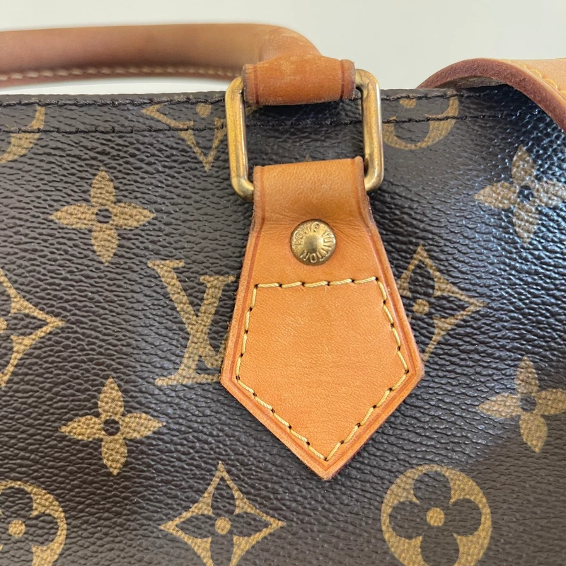 Louis Vuitton speedy 35 monogram bandoulière SAC DE LUXE DE SECONDE MAIN AUTHENTIQUE. PETITE MAROQUINERIE DE LUXE. ENTRUPY CERTIFICATE