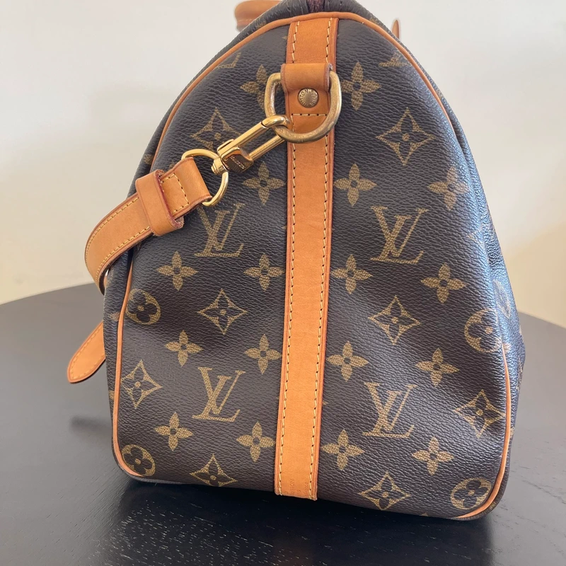 Louis Vuitton speedy 35 monogram bandoulière SAC DE LUXE DE SECONDE MAIN AUTHENTIQUE. PETITE MAROQUINERIE DE LUXE. ENTRUPY CERTIFICATE
