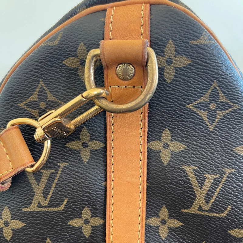 Louis Vuitton speedy 35 monogram bandoulière SAC DE LUXE DE SECONDE MAIN AUTHENTIQUE. PETITE MAROQUINERIE DE LUXE. ENTRUPY CERTIFICATE