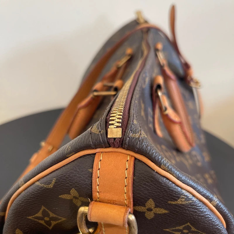 Louis Vuitton speedy 35 monogram bandoulière SAC DE LUXE DE SECONDE MAIN AUTHENTIQUE. PETITE MAROQUINERIE DE LUXE. ENTRUPY CERTIFICATE