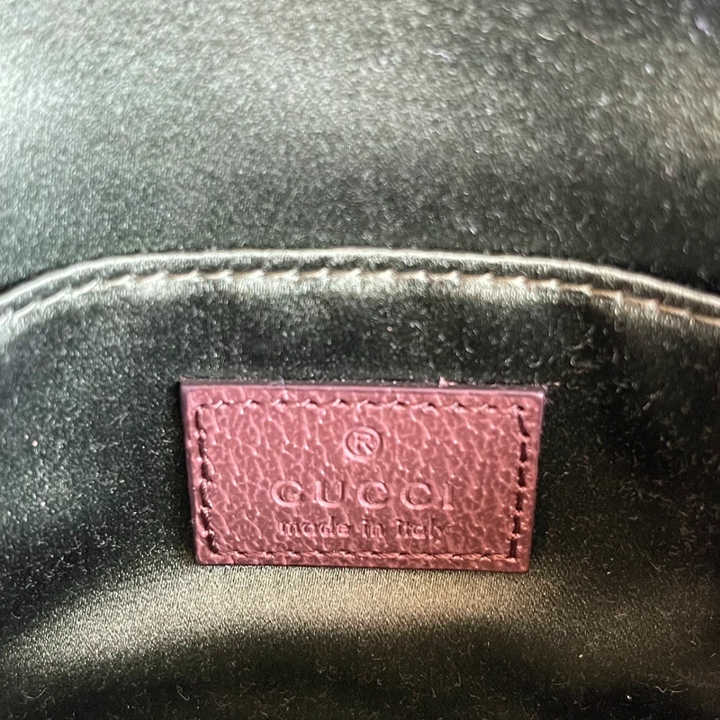 Gucci horsebit chain small réedition FW23 GG canvas web SAC DE LUXE DE SECONDE MAIN AUTHENTIQUE CERTIFICAT D'AUTHENTICITE ENTRUPY. SAC DE LUXE D'OCCASION PAS CHER.