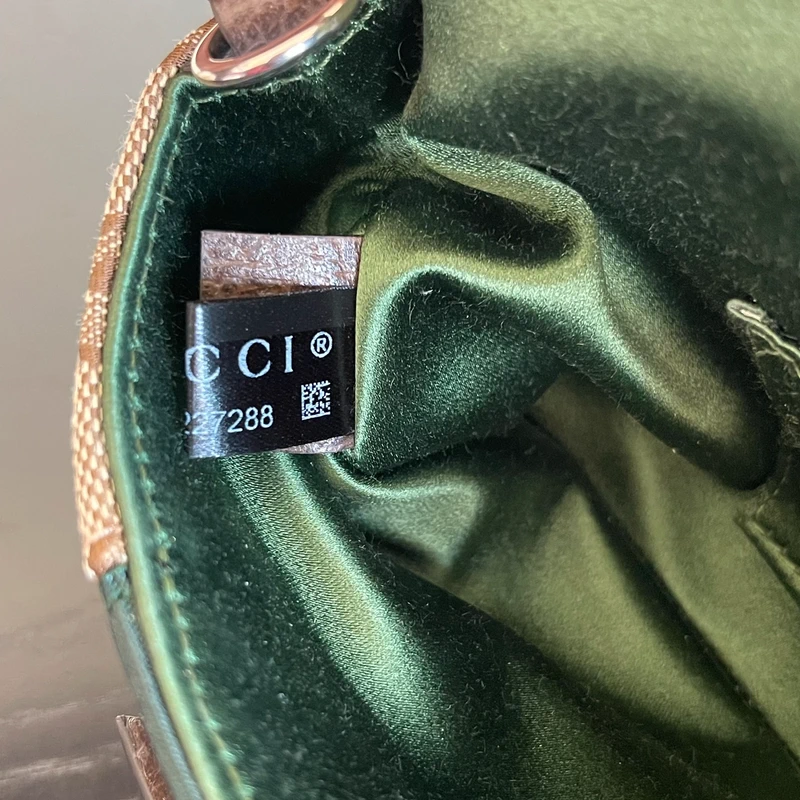 Gucci horsebit chain small réedition FW23 GG canvas web SAC DE LUXE DE SECONDE MAIN AUTHENTIQUE CERTIFICAT D'AUTHENTICITE ENTRUPY. SAC DE LUXE D'OCCASION PAS CHER.