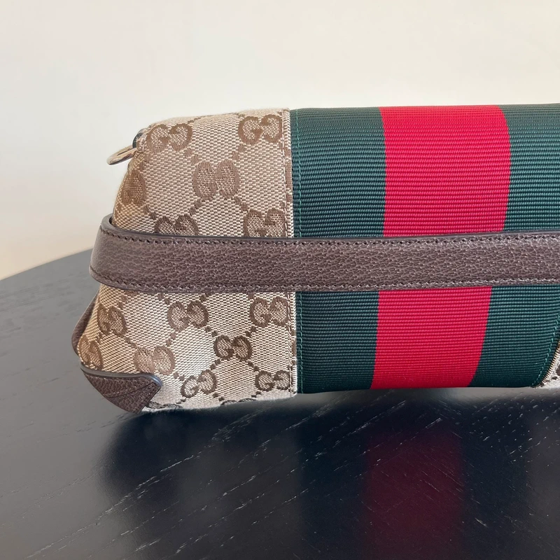 Gucci horsebit chain small réedition FW23 GG canvas web SAC DE LUXE DE SECONDE MAIN AUTHENTIQUE CERTIFICAT D'AUTHENTICITE ENTRUPY. SAC DE LUXE D'OCCASION PAS CHER.