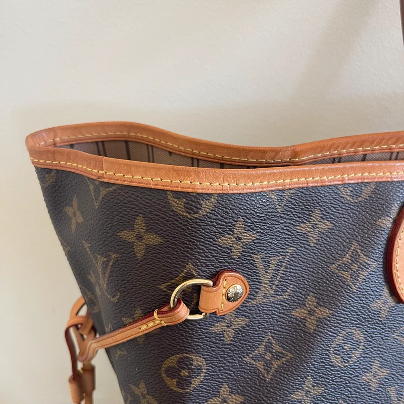 Louis Vuitton neverfull GM monogram SAC DE LUXE DE SECONDE MAIN AUTHENTIQUE. PETITE MAROQUINERIE DE LUXE. ENTRUPY CERTIFICATE