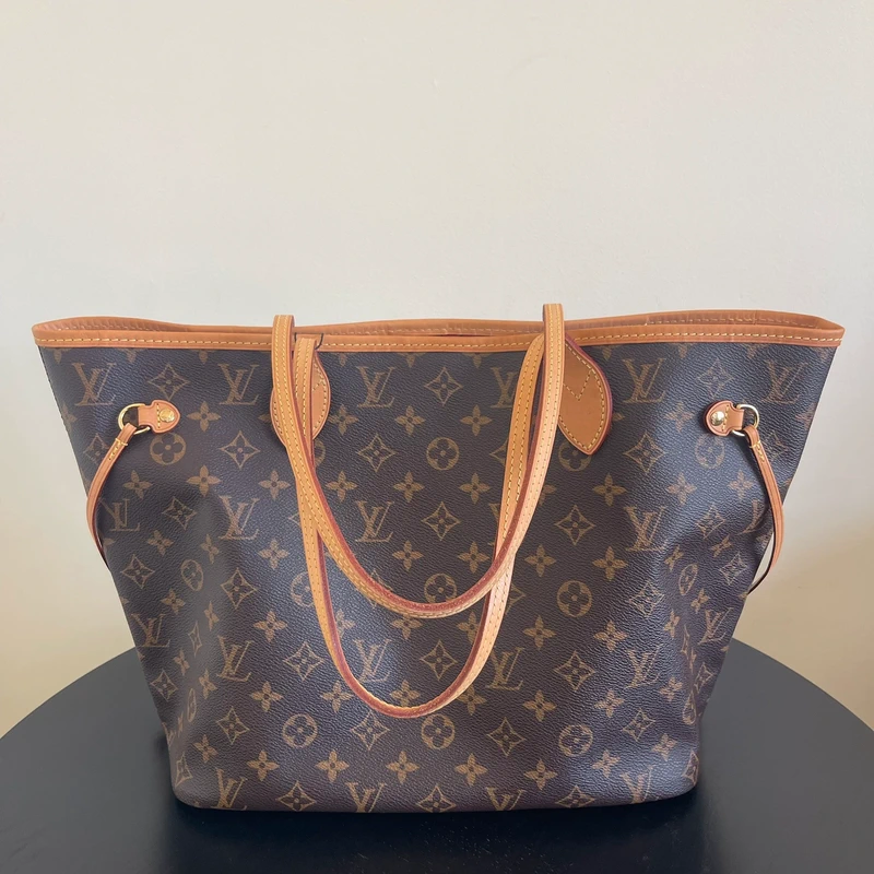 Louis Vuitton neverfull MM monogram cerise SAC DE LUXE DE SECONDE MAIN AUTHENTIQUE. PETITE MAROQUINERIE DE LUXE. ENTRUPY CERTIFICATE