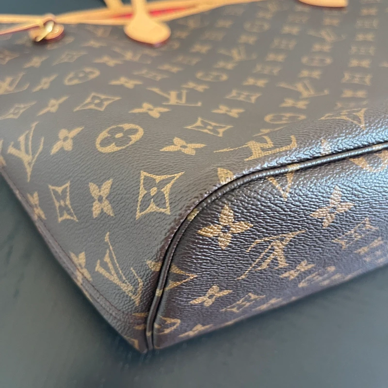 Louis Vuitton neverfull MM monogram cerise SAC DE LUXE DE SECONDE MAIN AUTHENTIQUE. PETITE MAROQUINERIE DE LUXE. ENTRUPY CERTIFICATE