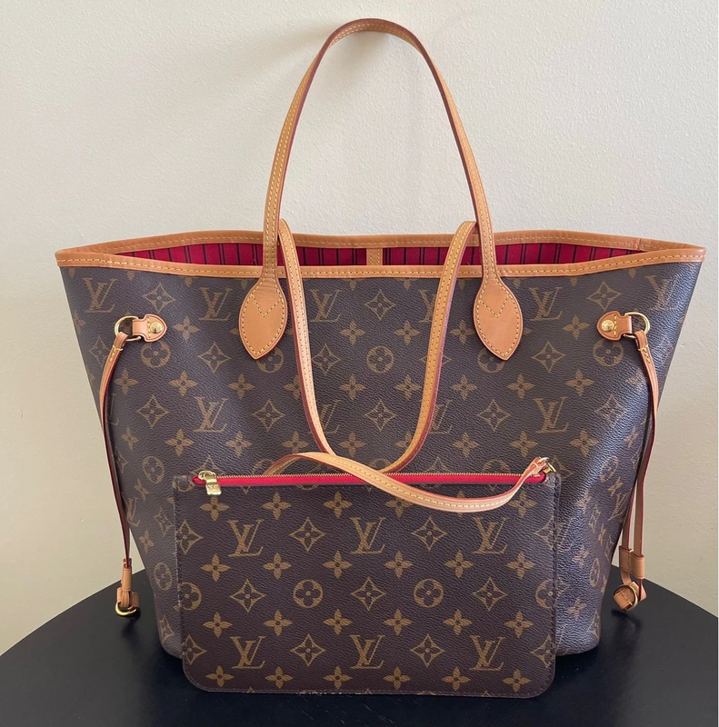 Louis Vuitton neverfull MM monogram cerise SAC DE LUXE DE SECONDE MAIN AUTHENTIQUE. PETITE MAROQUINERIE DE LUXE. ENTRUPY CERTIFICATE