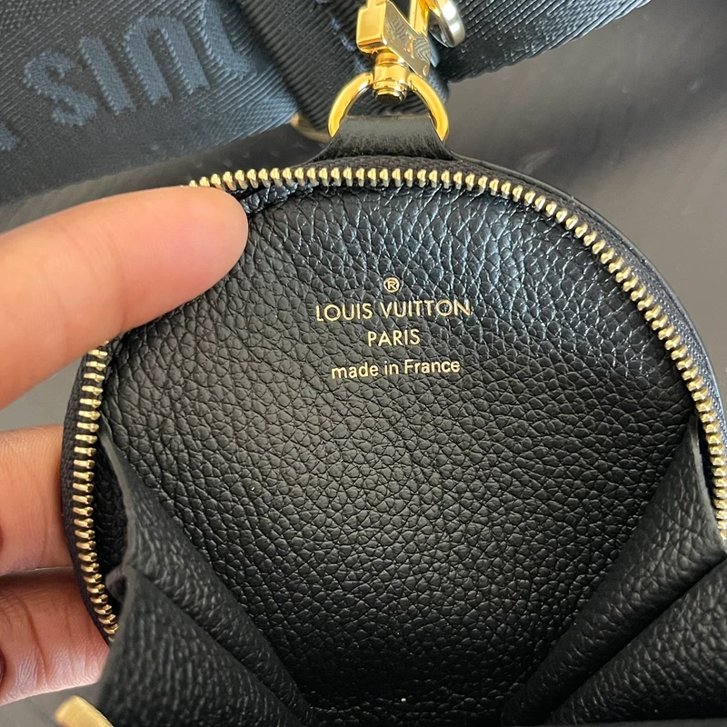 Louis Vuitton papillon BB cuir monogram empreinte bicolore SAC DE LUXE DE SECONDE MAIN AUTHENTIQUE. PETITE MAROQUINERIE DE LUXE. ENTRUPY CERTIFICATE