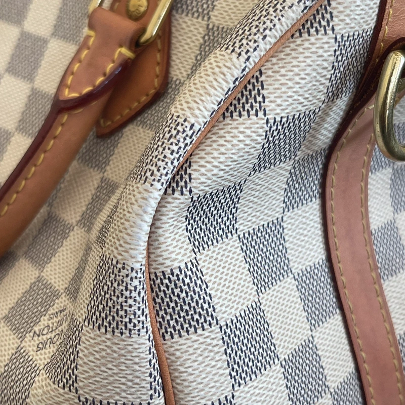 Louis Vuitton speedy 25 bandoulière damier azur SAC DE LUXE DE SECONDE MAIN AUTHENTIQUE. PETITE MAROQUINERIE DE LUXE. ENTRUPY CERTIFICATE