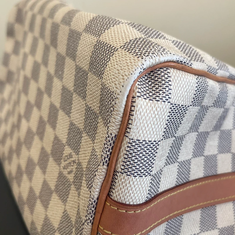 Louis Vuitton speedy 25 bandoulière damier azur SAC DE LUXE DE SECONDE MAIN AUTHENTIQUE. PETITE MAROQUINERIE DE LUXE. ENTRUPY CERTIFICATE