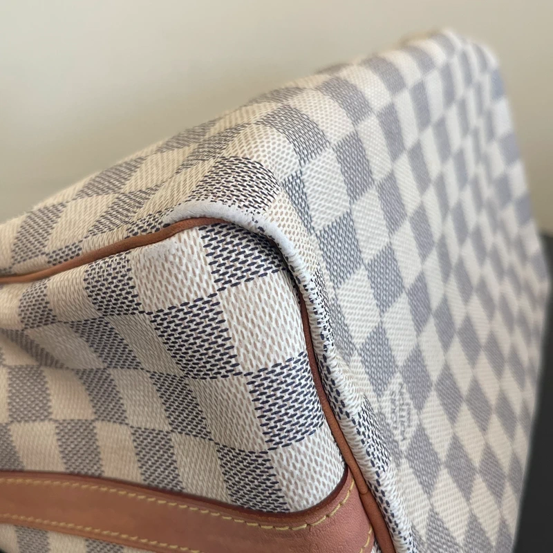 Louis Vuitton speedy 25 bandoulière damier azur SAC DE LUXE DE SECONDE MAIN AUTHENTIQUE. PETITE MAROQUINERIE DE LUXE. ENTRUPY CERTIFICATE
