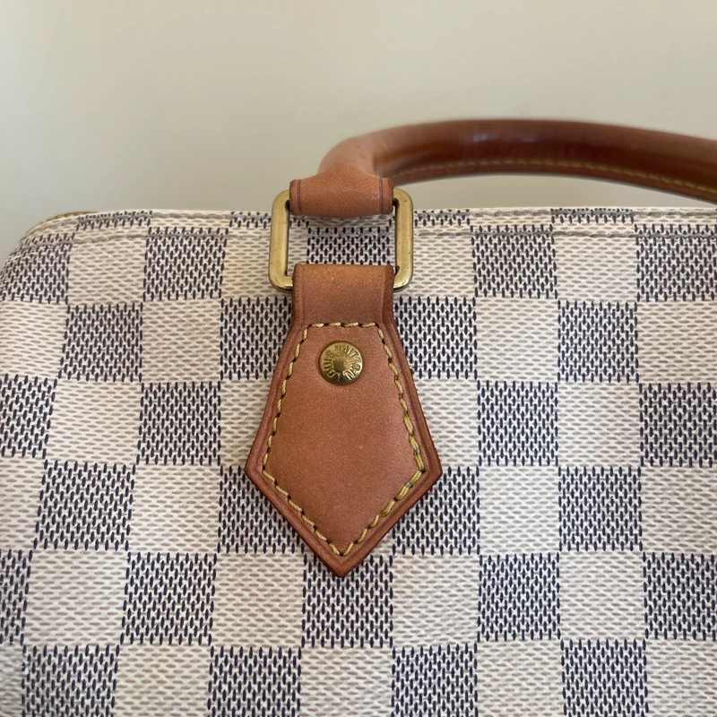 Louis Vuitton speedy 25 bandoulière damier azur SAC DE LUXE DE SECONDE MAIN AUTHENTIQUE. PETITE MAROQUINERIE DE LUXE. ENTRUPY CERTIFICATE