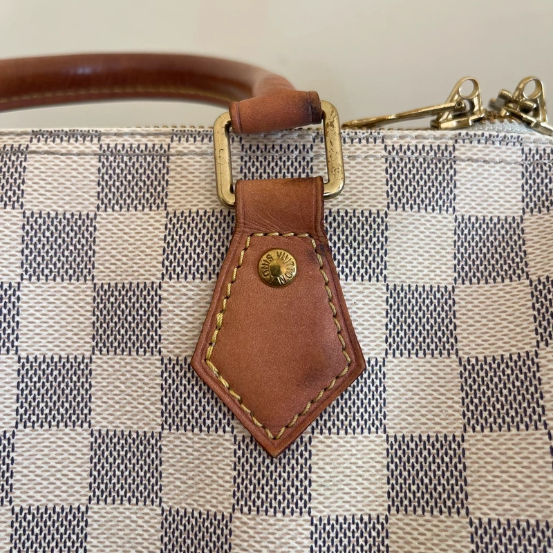 Louis Vuitton speedy 25 bandoulière damier azur SAC DE LUXE DE SECONDE MAIN AUTHENTIQUE. PETITE MAROQUINERIE DE LUXE. ENTRUPY CERTIFICATE