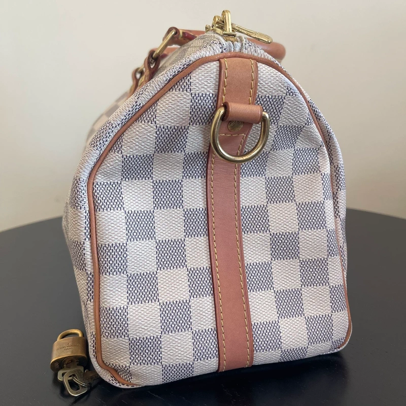 Louis Vuitton speedy 25 bandoulière damier azur SAC DE LUXE DE SECONDE MAIN AUTHENTIQUE. PETITE MAROQUINERIE DE LUXE. ENTRUPY CERTIFICATE